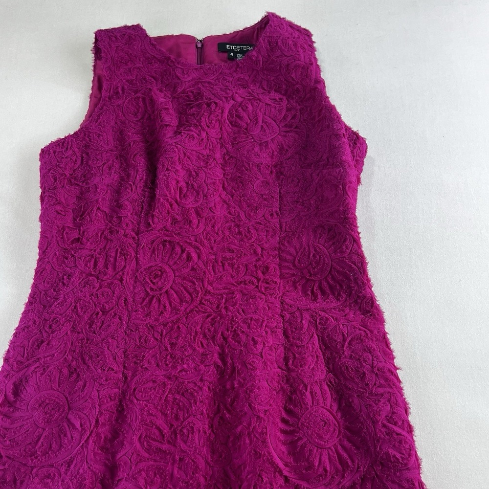 Etcetera Magenta Pink Silk Textured Floral Ribbon Sheath Dress Size 4 Sleeveless